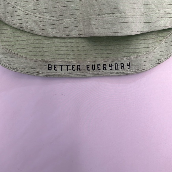 NWOT / Lululemon Metal Vent Tech Short-Sleeve Shirt - Picture 5 of 5